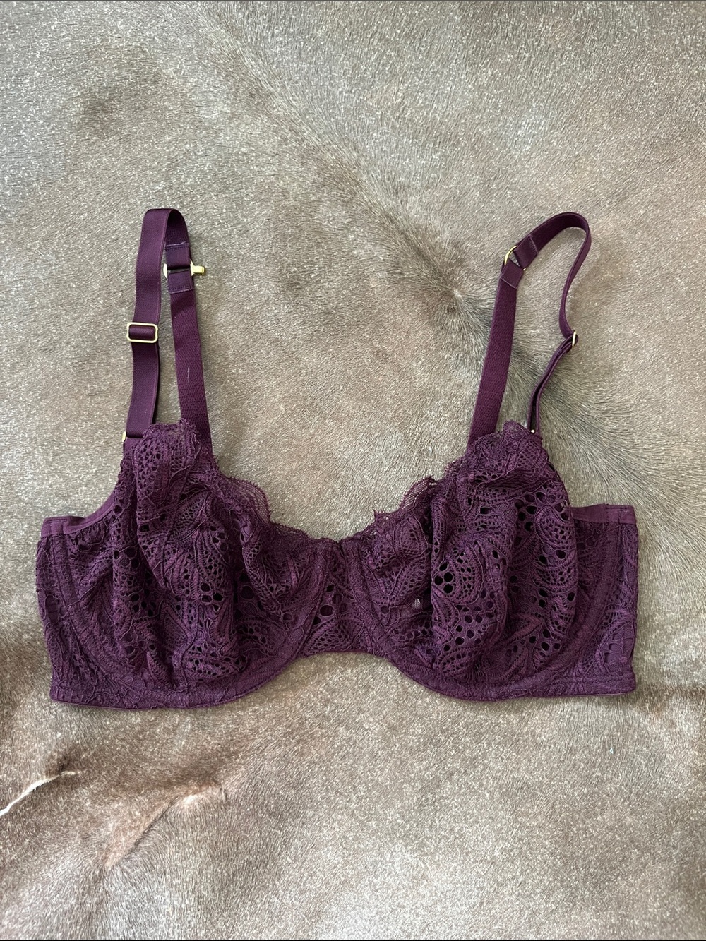 LIVELY UNPADDED Underwire T-Shirt Lace J- Hook Bra Plum 32DDD